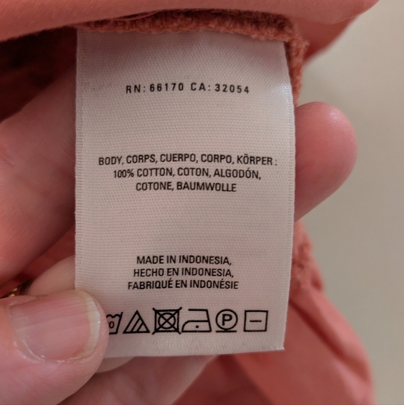 Akemi+Kin Women's Coral Ruffle Hem Top - Picture 5 of 5